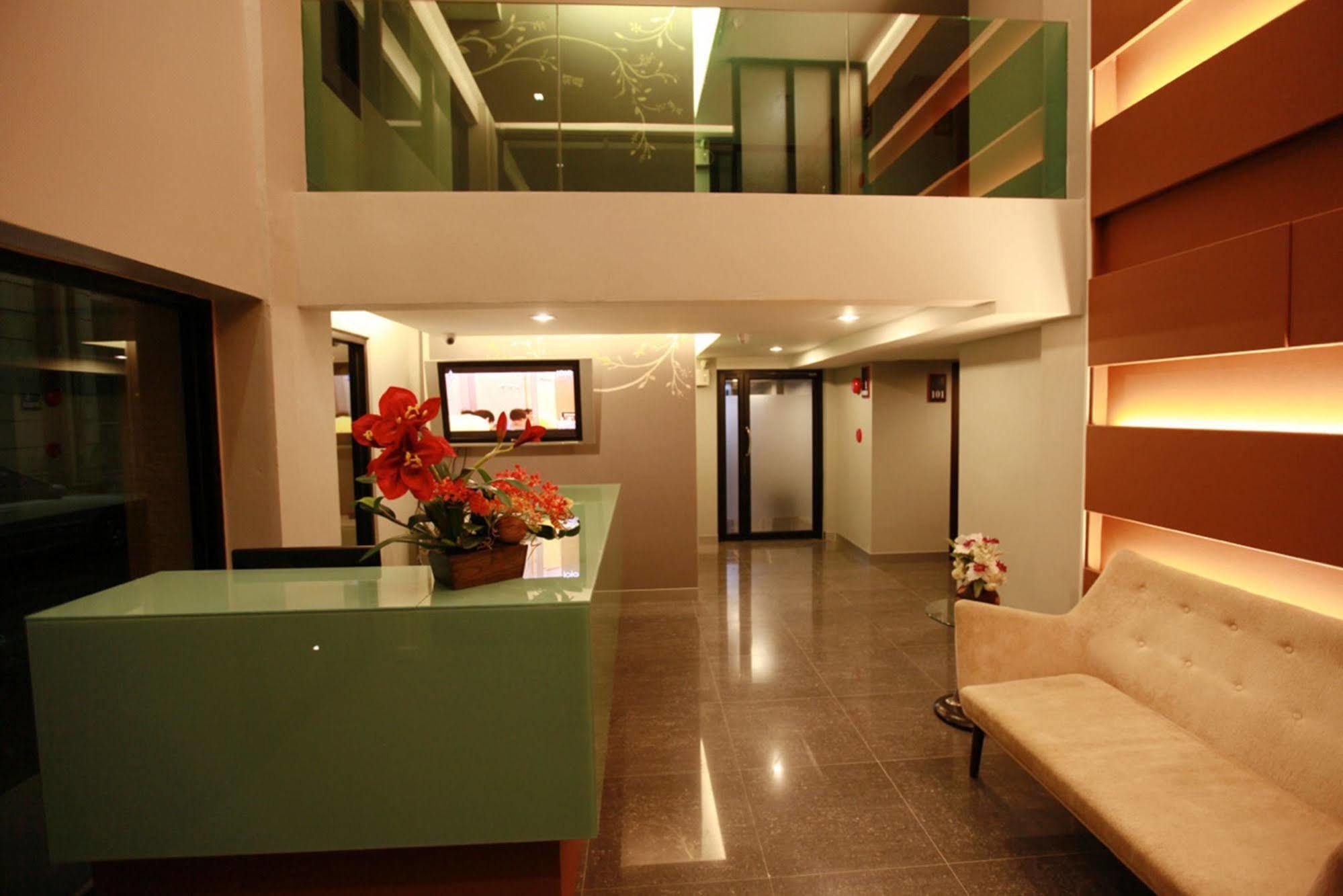 The Bangkok Major Suite Eksteriør billede